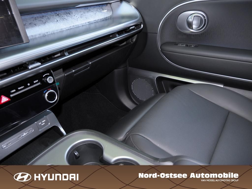 Fahrzeugabbildung Hyundai IONIQ 9 6-Sitzer UNIQ Panoramadach Relax-Paket