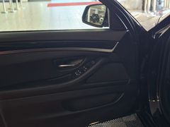 Fahrzeugabbildung BMW 535 d Lim. xDrive ( BI-XENON/ GSHD/ NAVI/ SHZ/ L