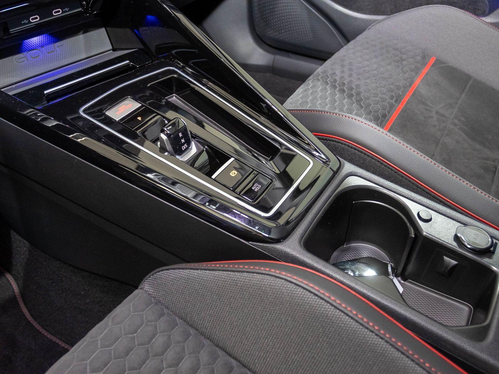 Volkswagen Golf VIII GTI 2.0 TSI DSG Clubsport Navi ACC EPH, миниатюра 14