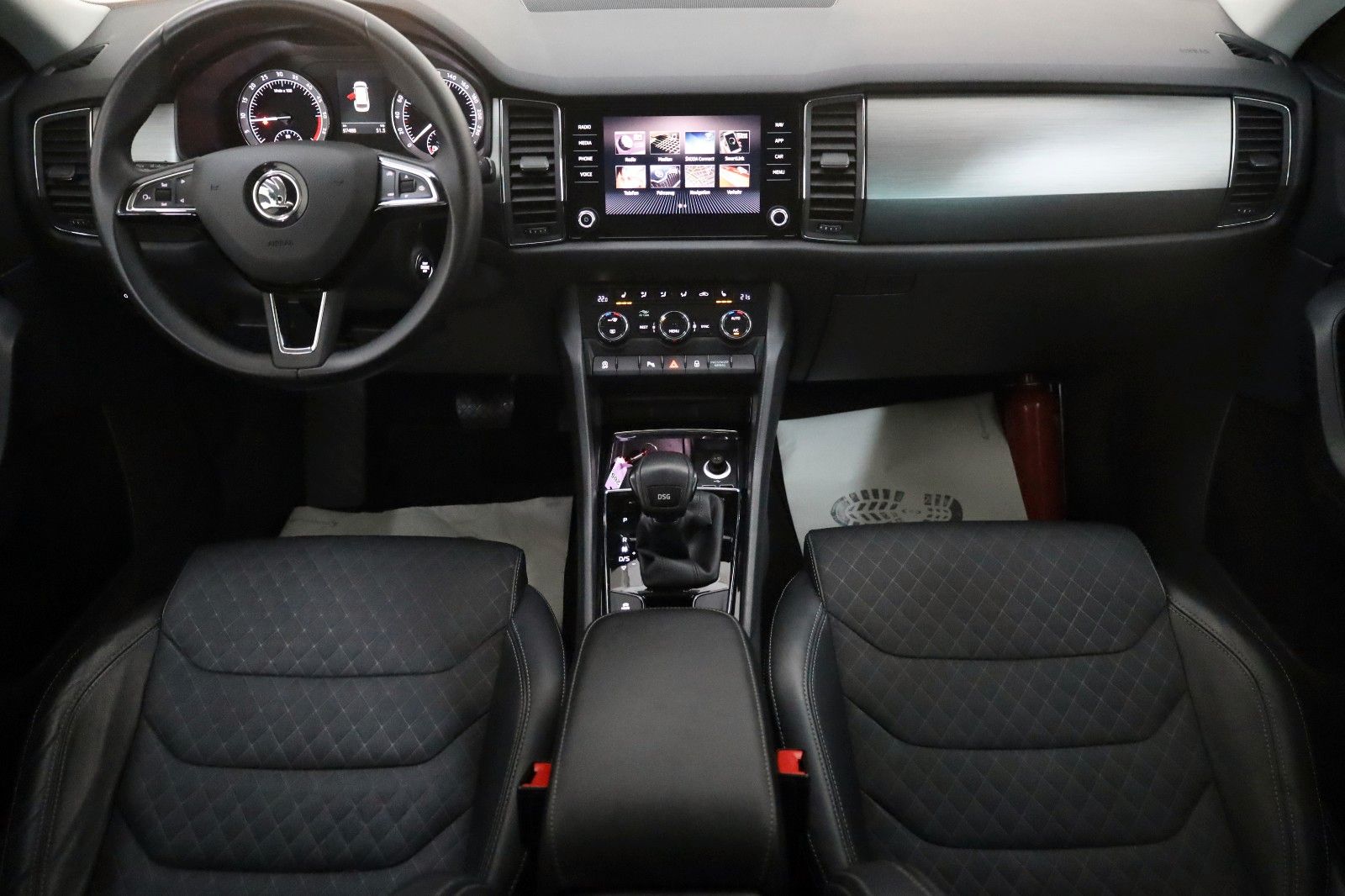 Fahrzeugabbildung SKODA Kodiaq Ambition T.Leder,Navi,Panorama,Kamera,SH