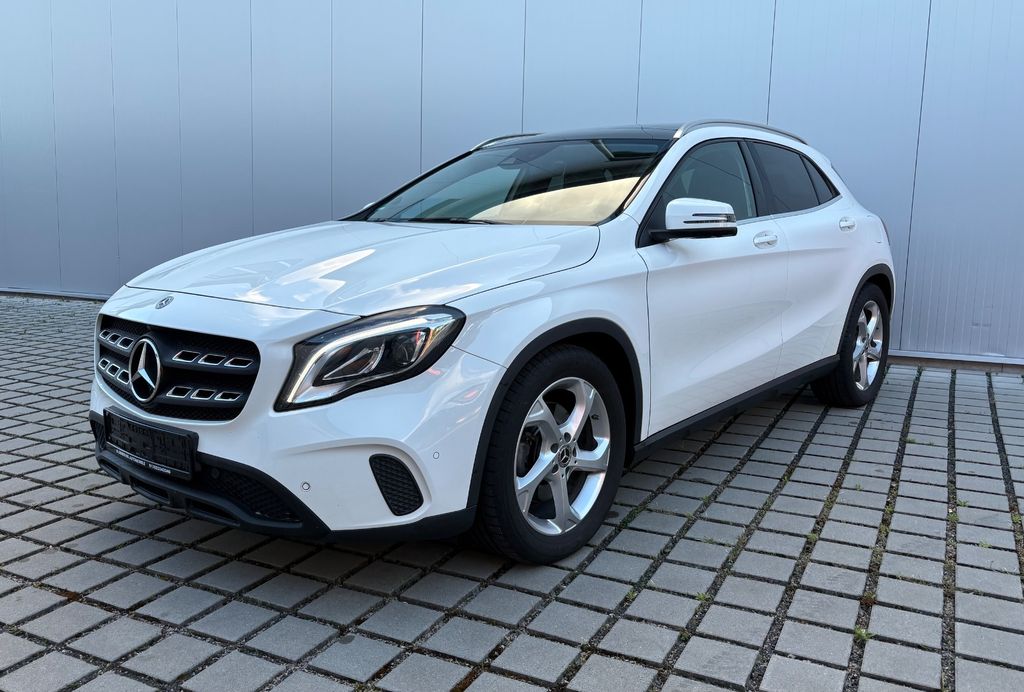Image of Mercedes-Benz GLA 250