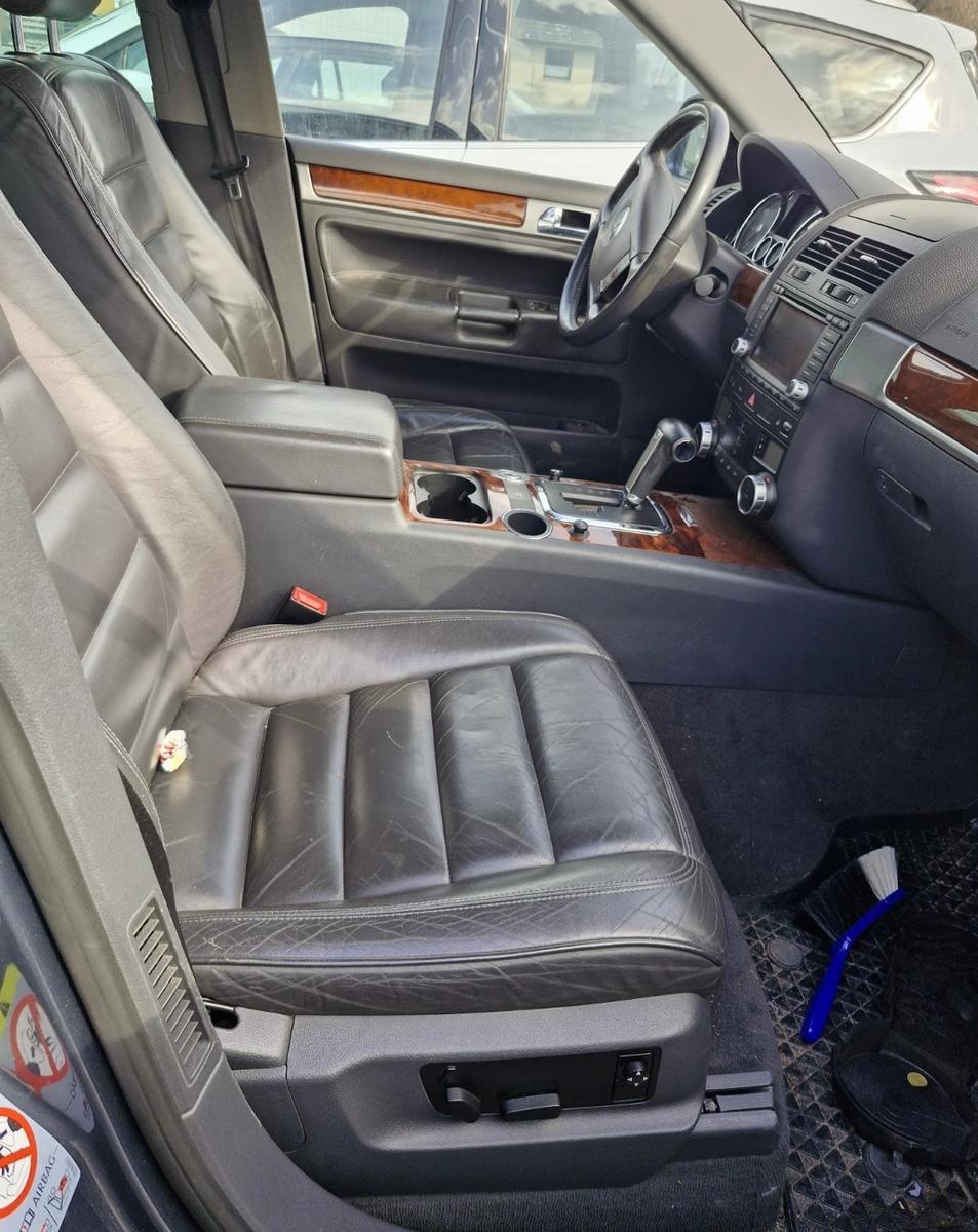 Volkswagen Touareg 2006 — photo 6