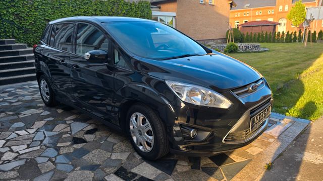 Ford Grand C-Max Klima PDC StartStop bluetooth