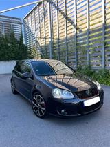 Volkswagen Golf 5 (V) GTI 2.0 TFSI 200cv DSG6 - Volkswagen Golf: GTI TFSI