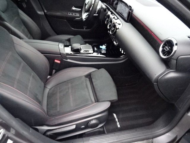 Mercedes-Benz A 180d AMG,LEDER,NAVI,LED,AUTOM,KAMERA,PDC,1HAND foto 10