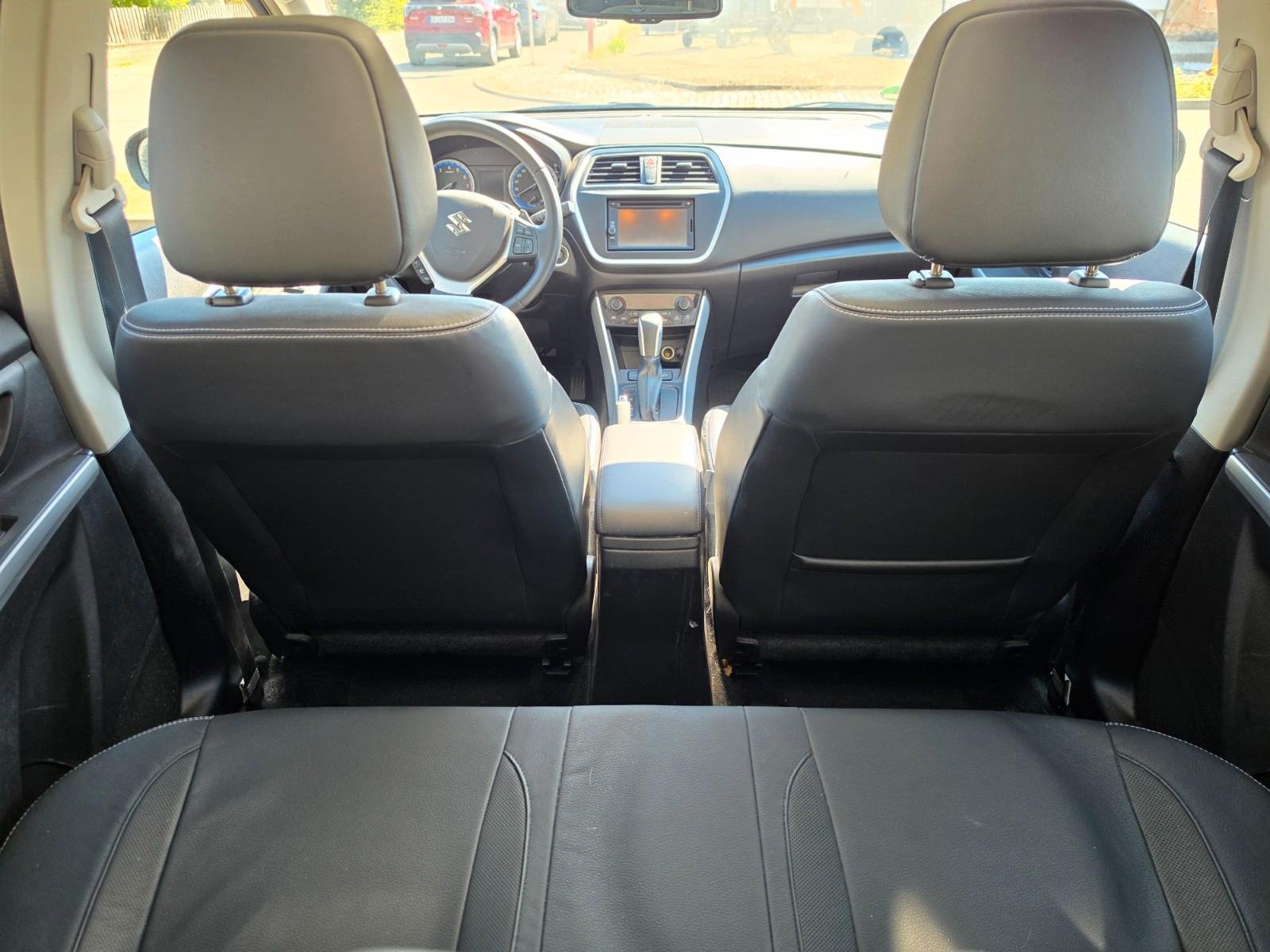 Suzuki SX4 Comfort+*4x4*SH*CP*PDC*PANO*1.HAND*