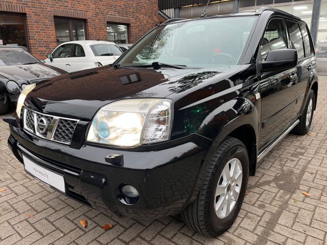 Nissan X-Trail 2.2 Elegance