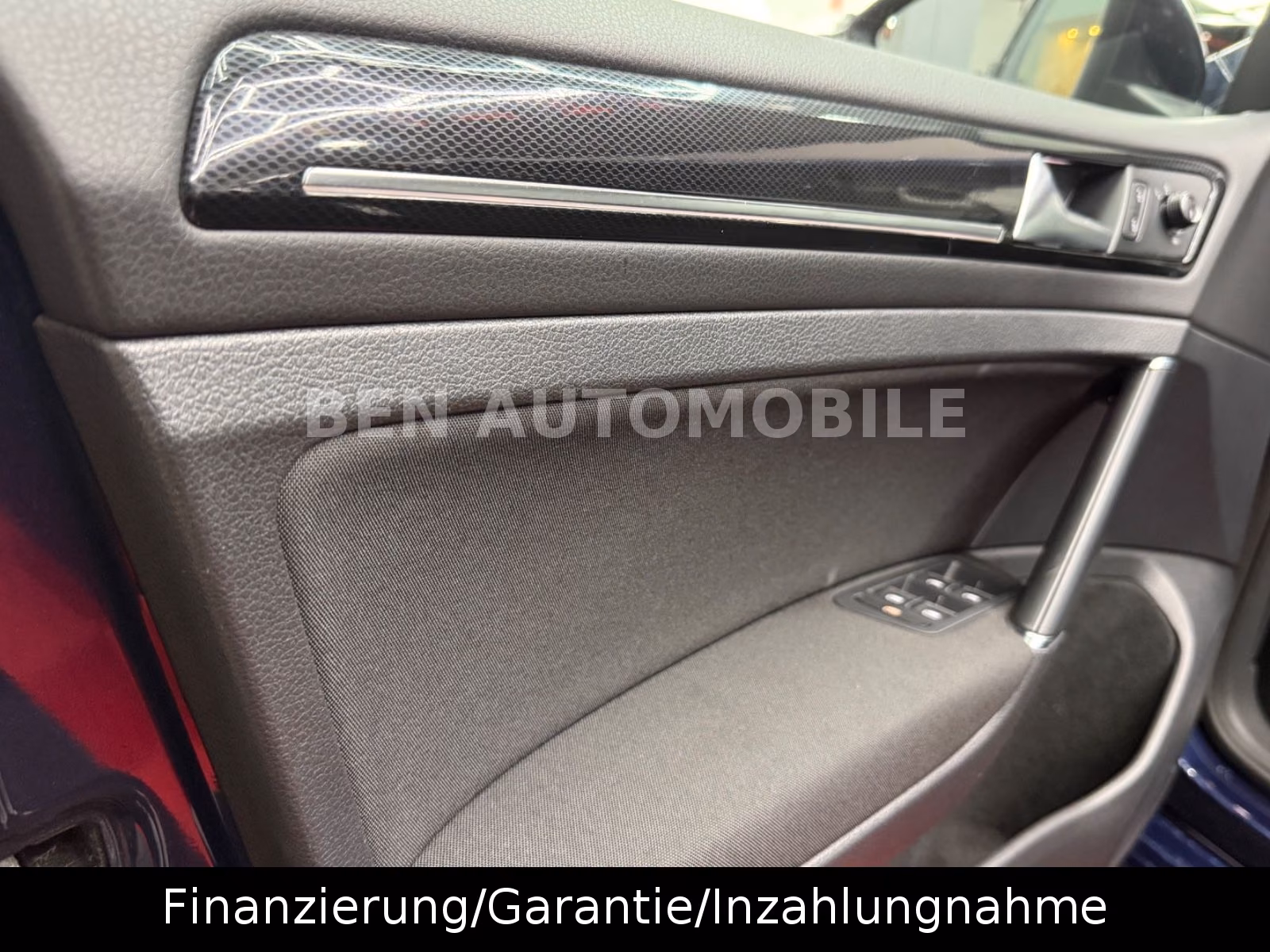 Volkswagen Golf VII Lim. 2.0 TDI Highline BMT PANO*NAVI*PDC