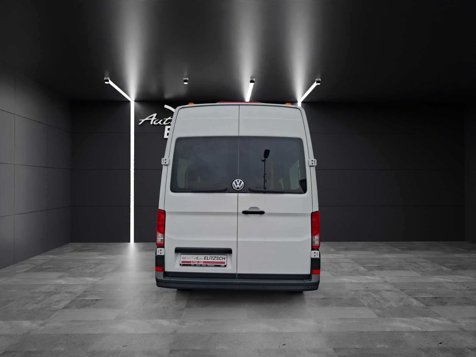 Fahrzeugabbildung Volkswagen Crafter Kasten 35 MR 4Mo 9-Si Rollstuhllift Trit