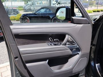 Land-Rover Range Rover - 11