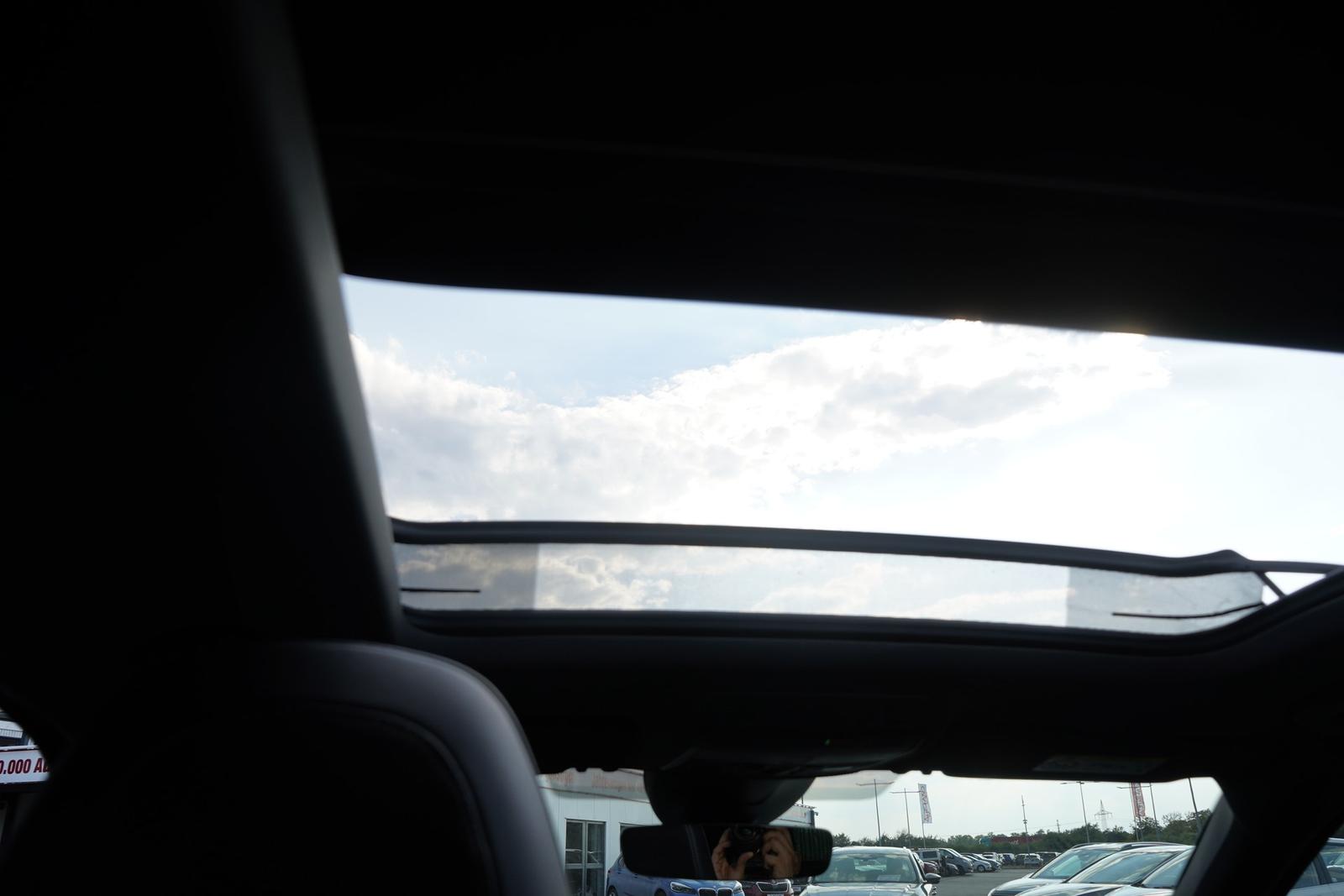 Skoda Superb Combi 2.0TSI Sportline DSG LED Panorama