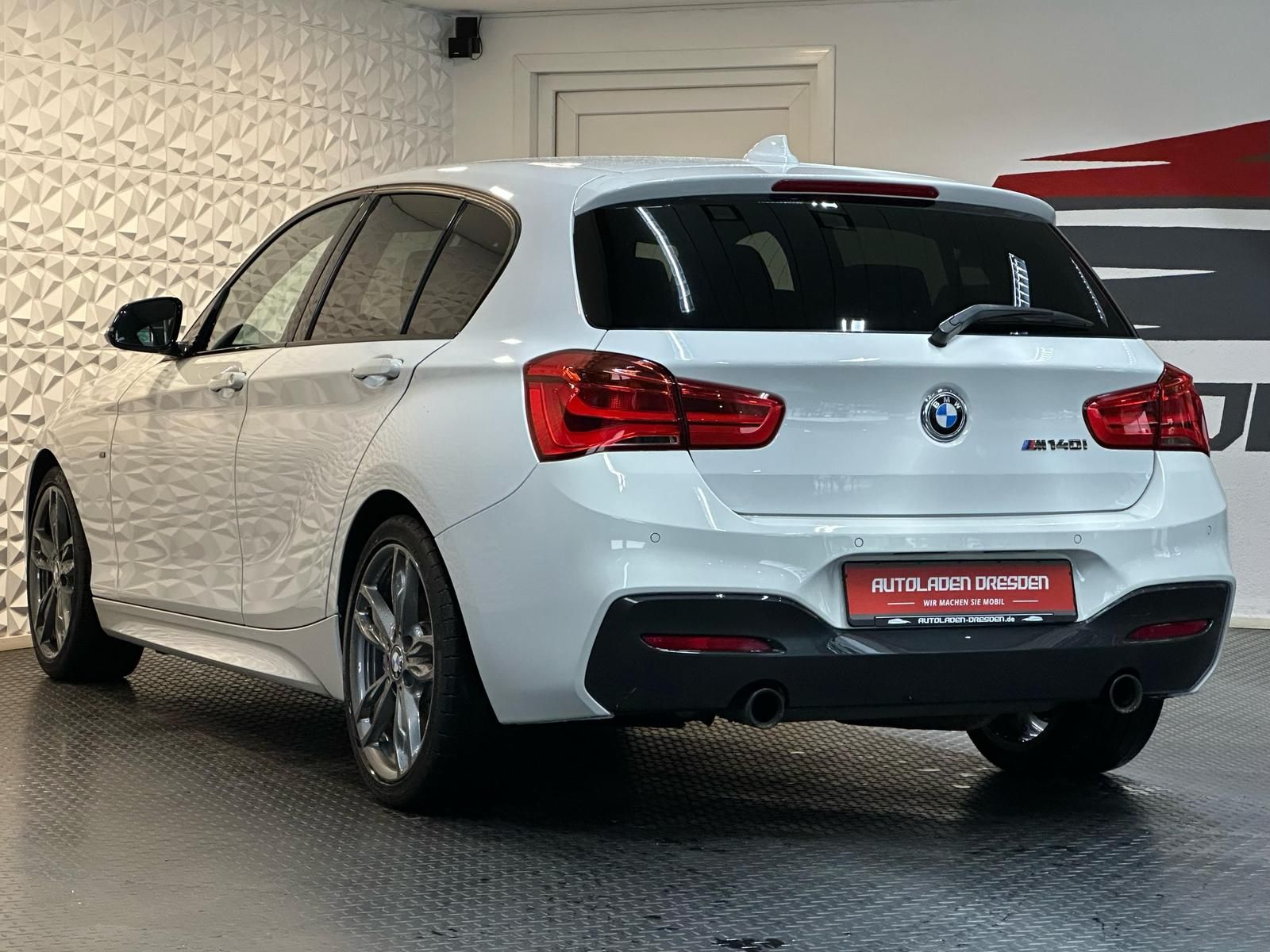 BMW M140i SHADOW LINE LED#PDC#H&K#SHZ#SH#1.HAND - Image 5