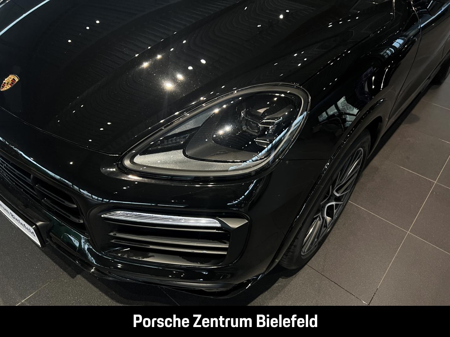 Porsche Cayenne GTS Surround-View Luftfederung 21-Zoll
