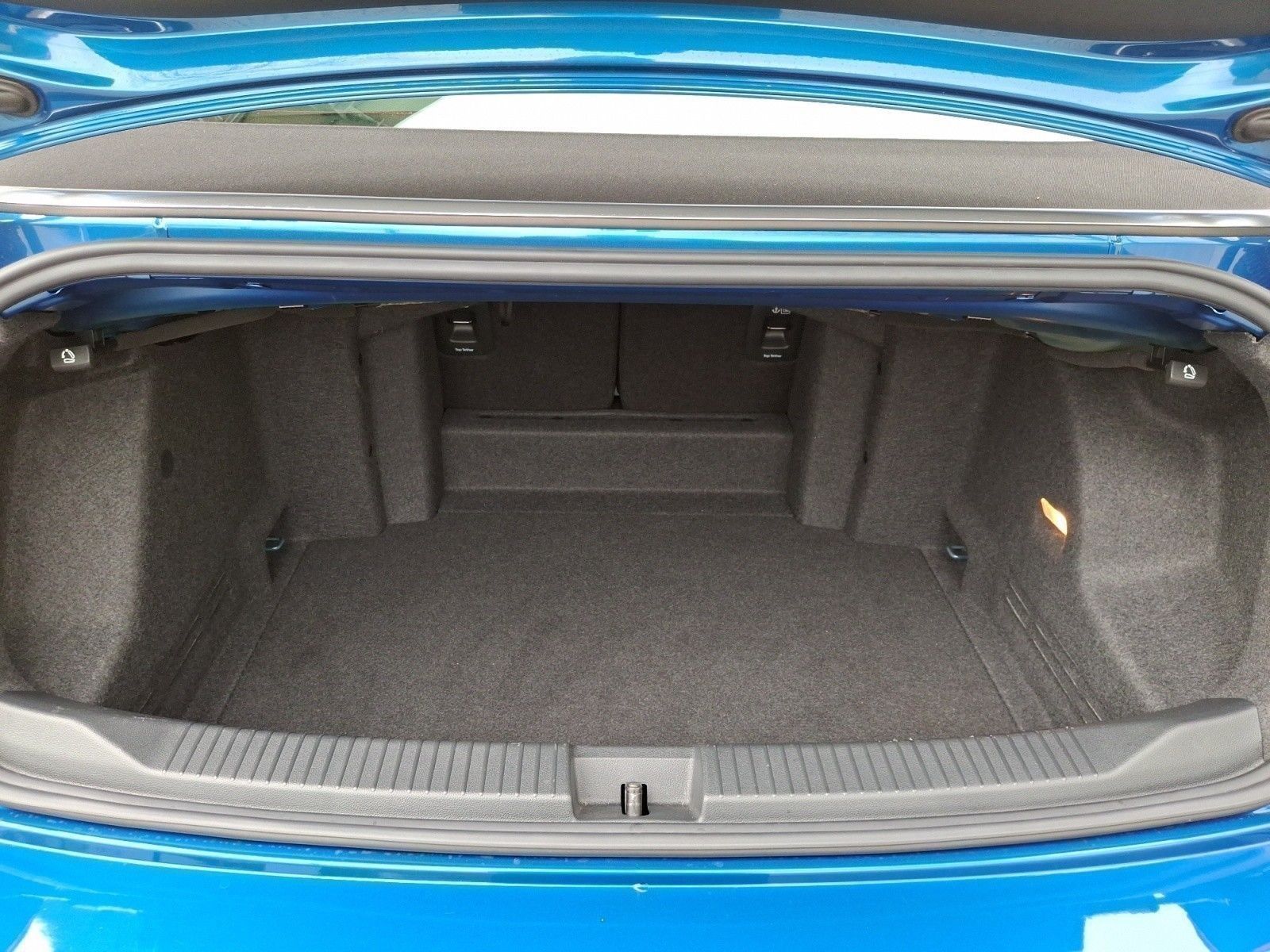 Volkswagen T-Roc - Bild 13