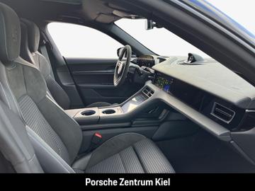 صورة 9 لـ 2026 Porsche TAYCAN