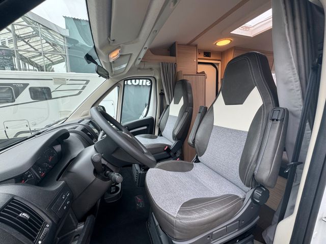 Fahrzeugbild 11