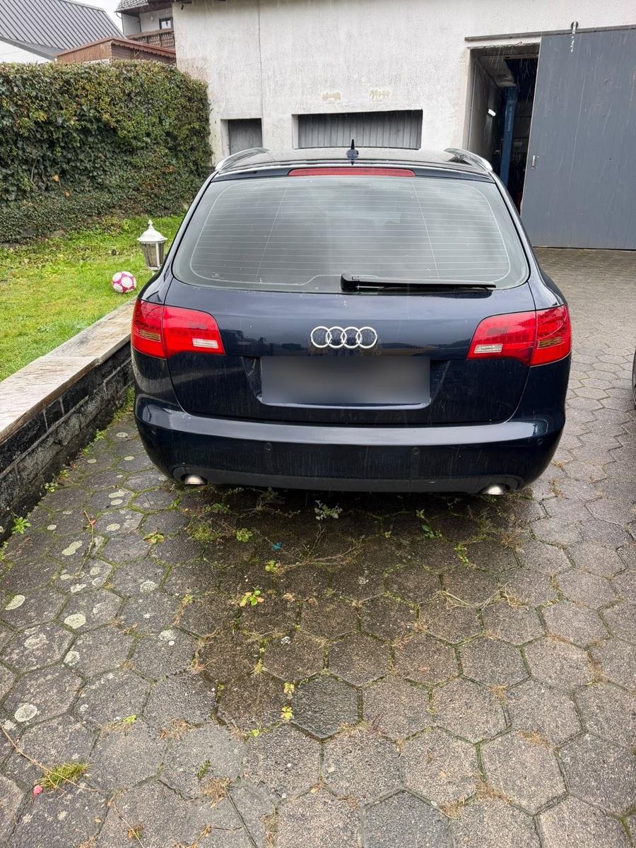 Audi A6 2006 — engine 224 HP (165kW)