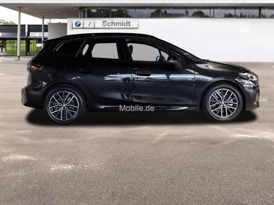 BMW 223 Active Tourer - Bild 7