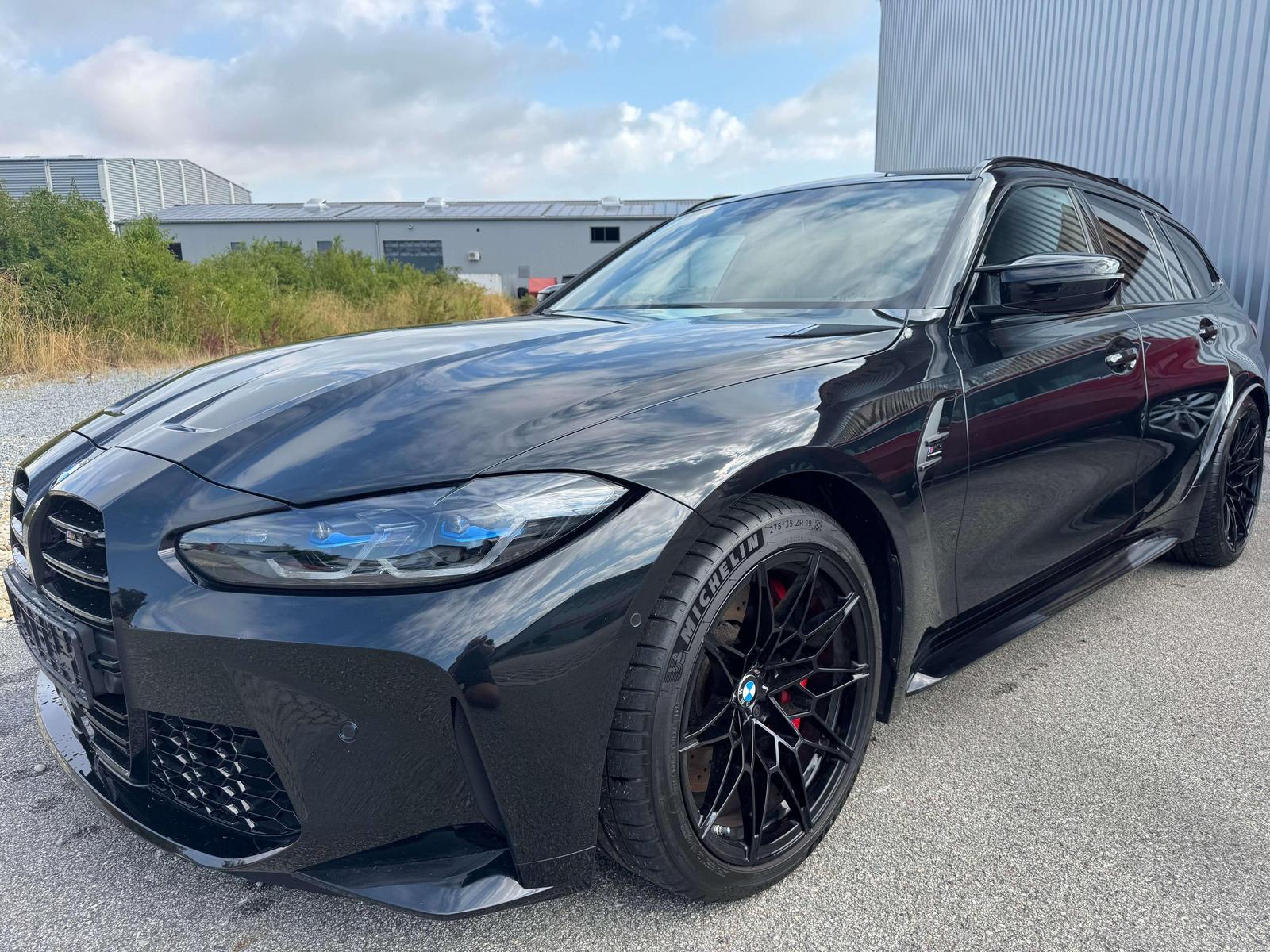 BMW M3 xDrive Competition *NAVI*SITZHEIZUNG*HARMAN*T