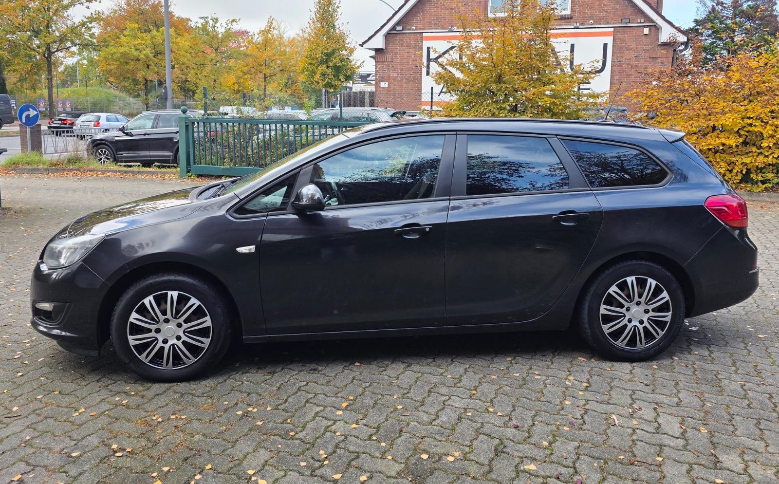 Opel Astra 2015 — photo 9