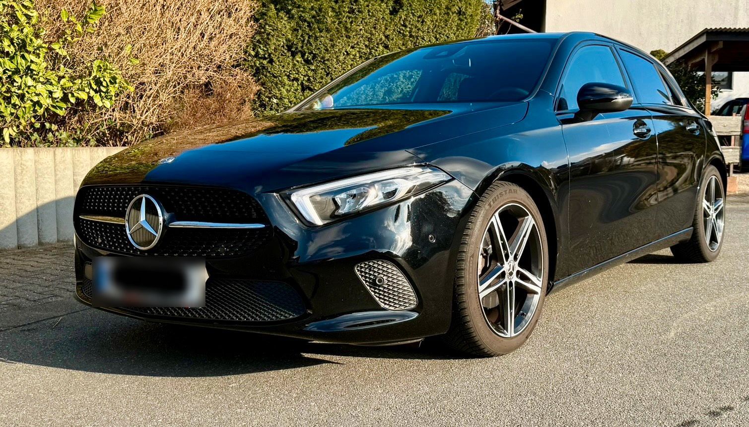 MERCEDES-BENZ Mercedes A180 *Night Paket* Progressive