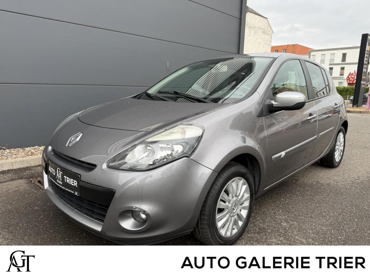 Renault Clio III 1.2 Dynamique NAVI TEILLEDER PDC MFL ZV