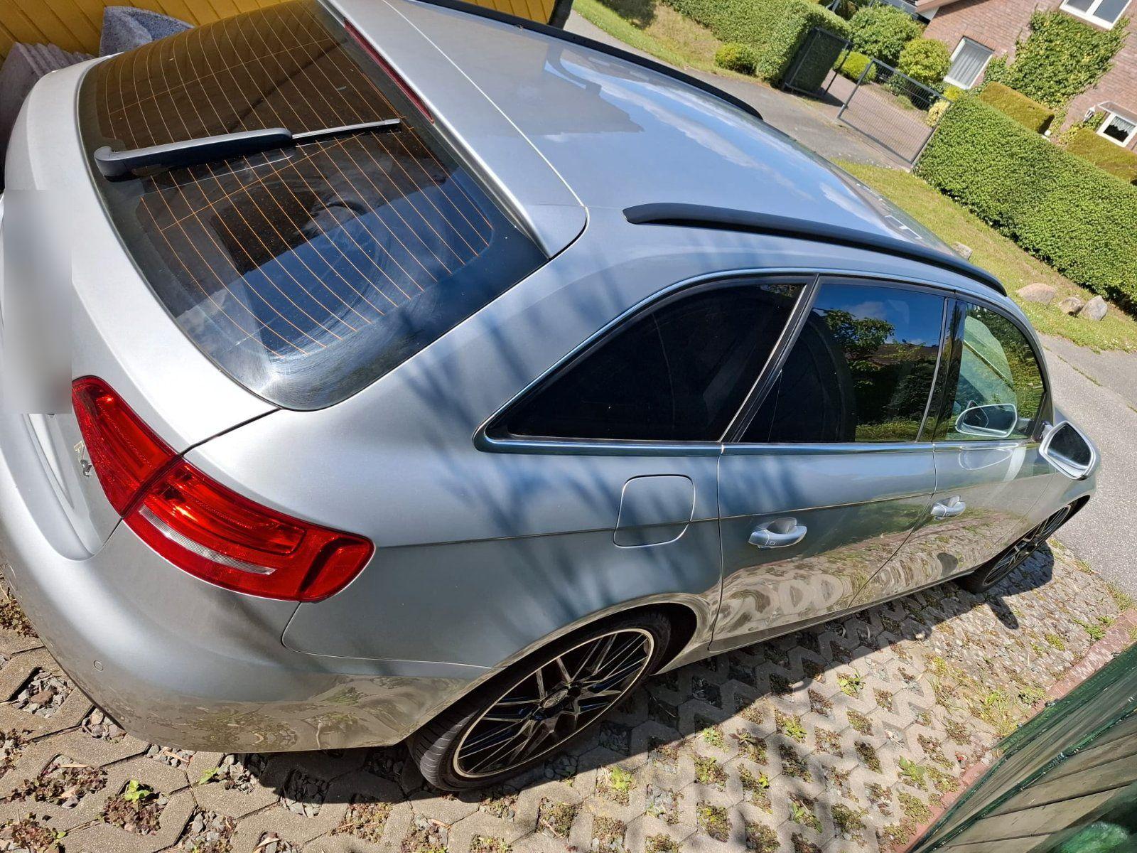 Audi A4 2010 — engine 120 HP (88kW)