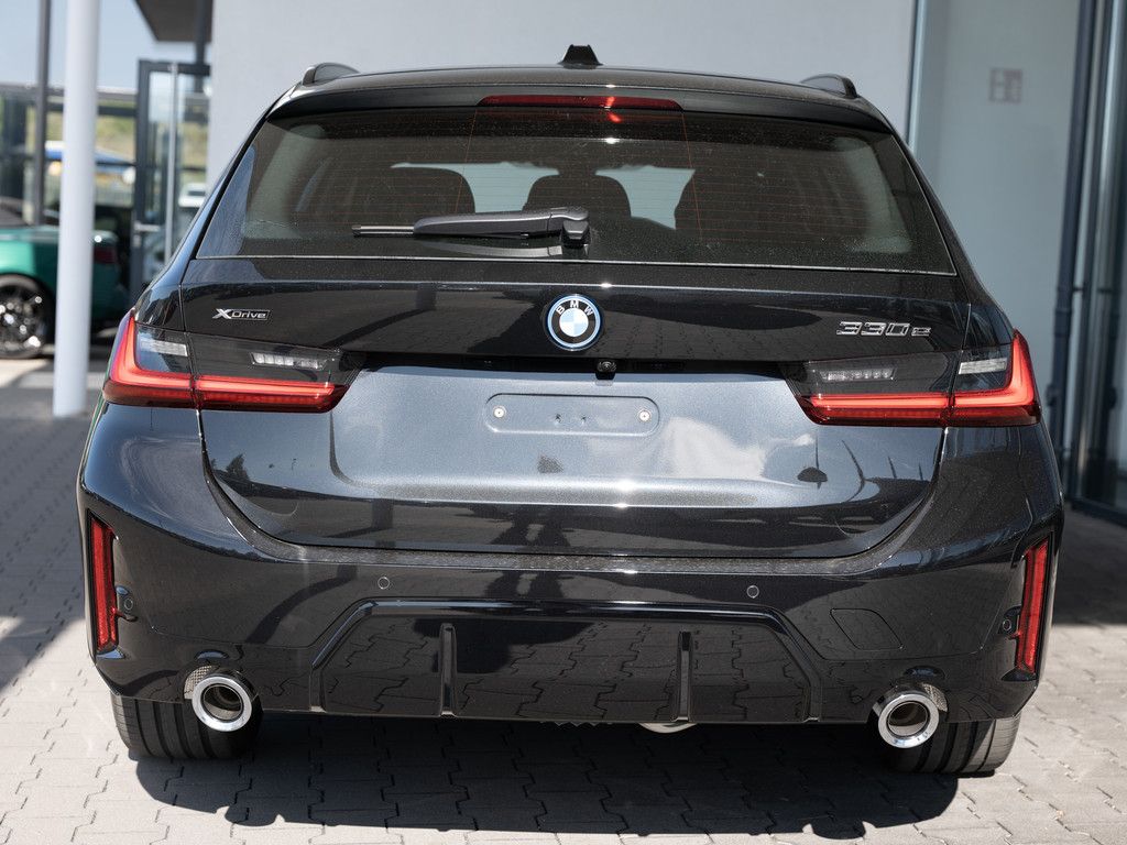 BMW 330 - Bild 5