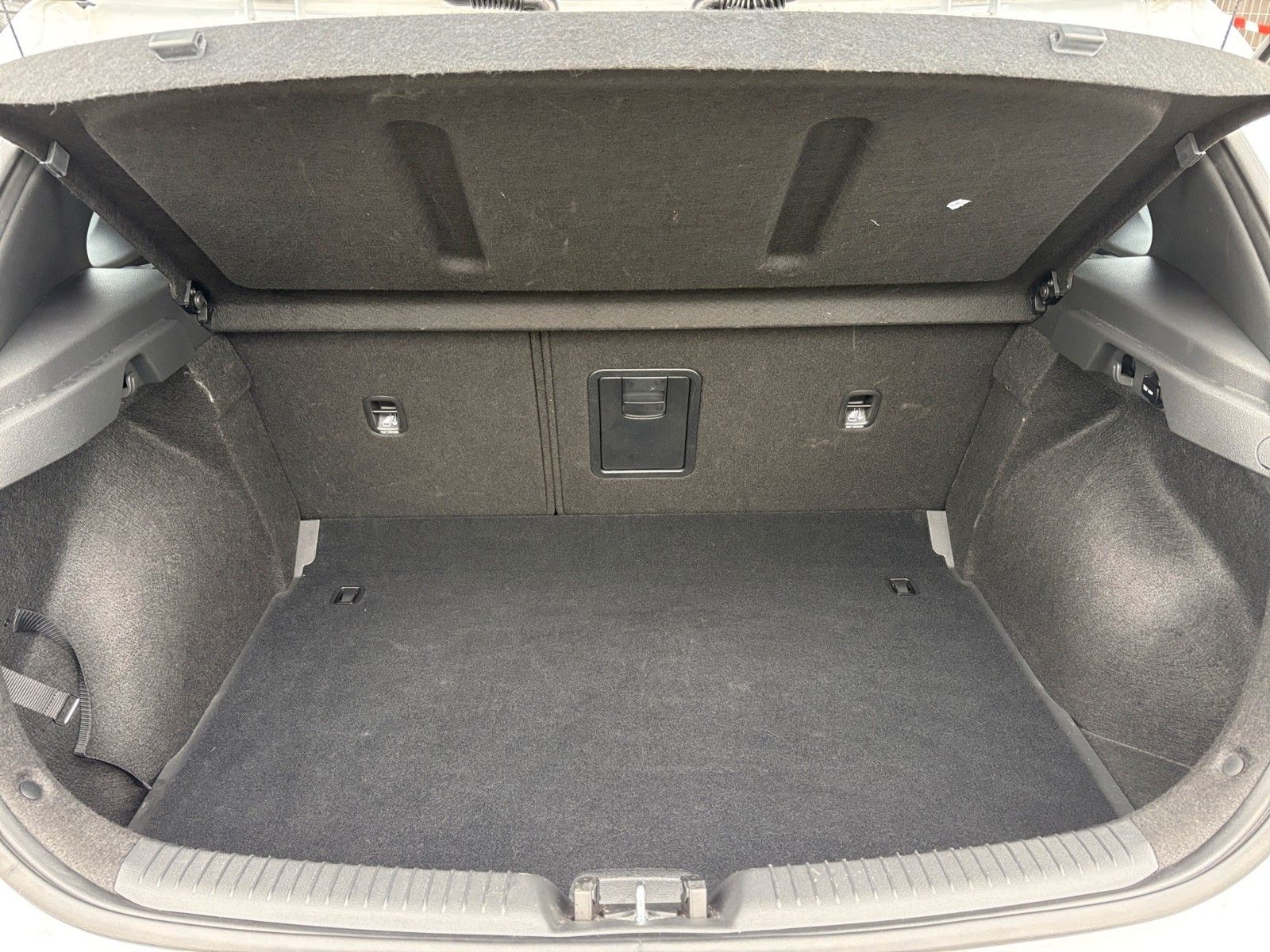 Fahrzeugabbildung Hyundai i30 Trend Mild-Hybrid