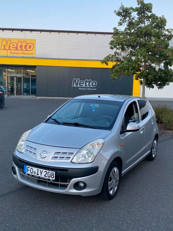 Nissan Pixo
