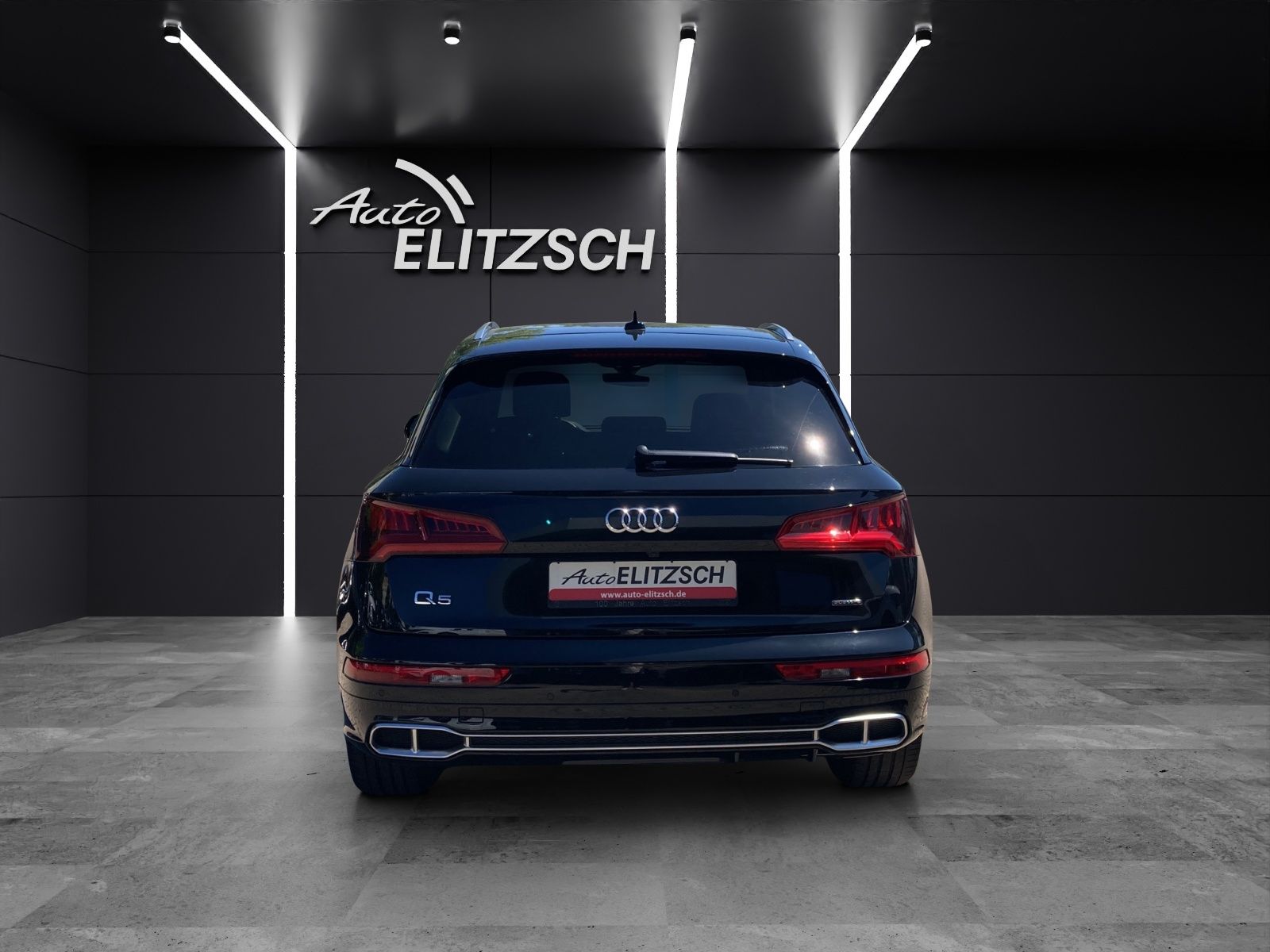 Fahrzeugabbildung Audi Q5 55 TFSI e quattro sport MATRIX HEAD UP PANO R