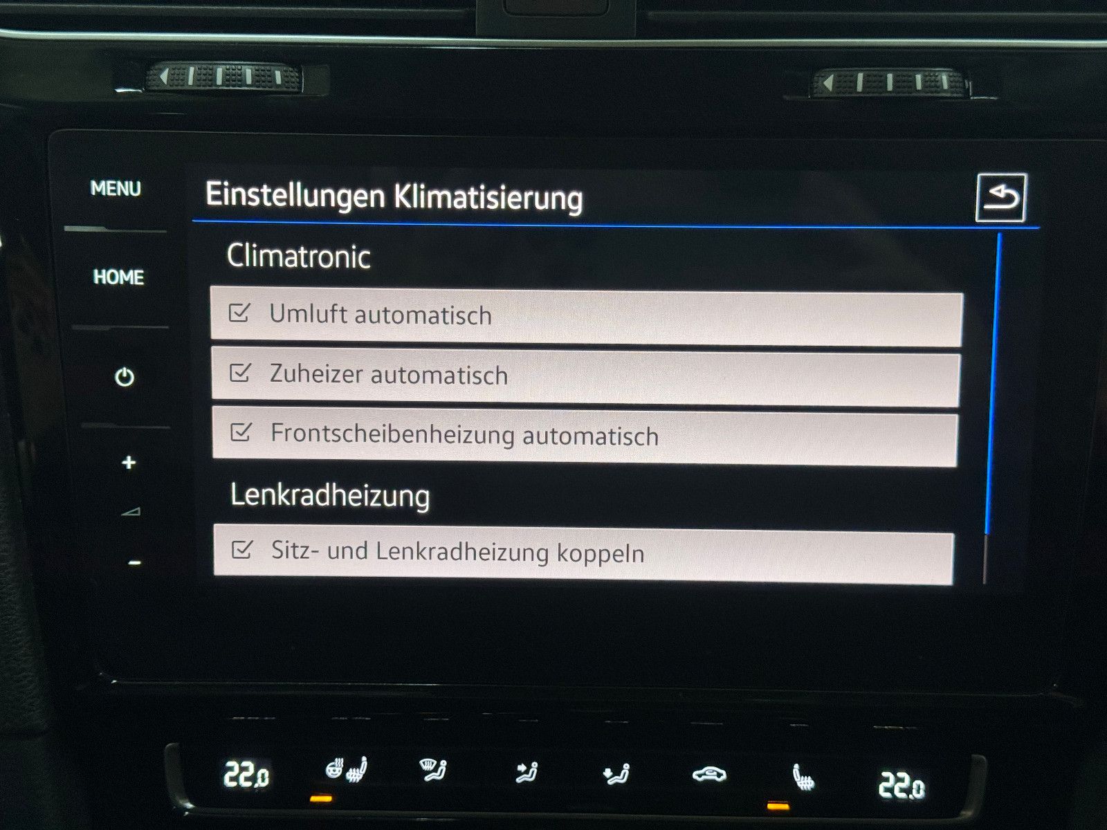 Fahrzeugabbildung Volkswagen Golf VARIANT 2.0 TDI DSG R-LINE SPORTPAKET VOLL
