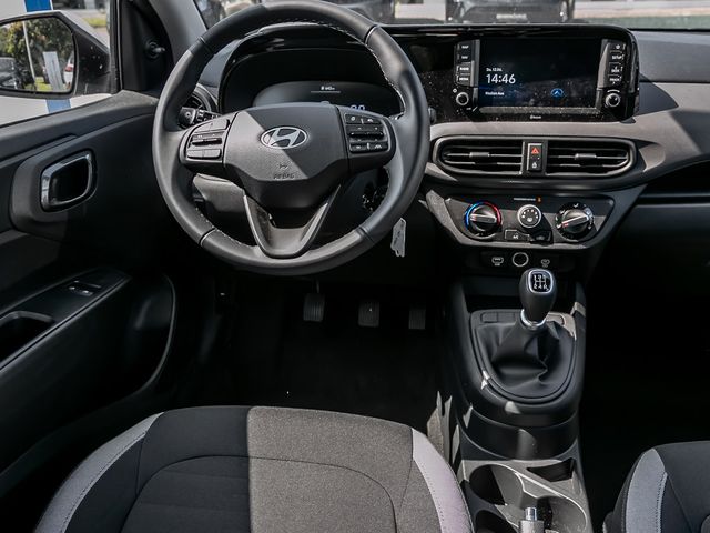 Hyundai i10 1.0 Select Navi DAB Kamera Notrufsystem