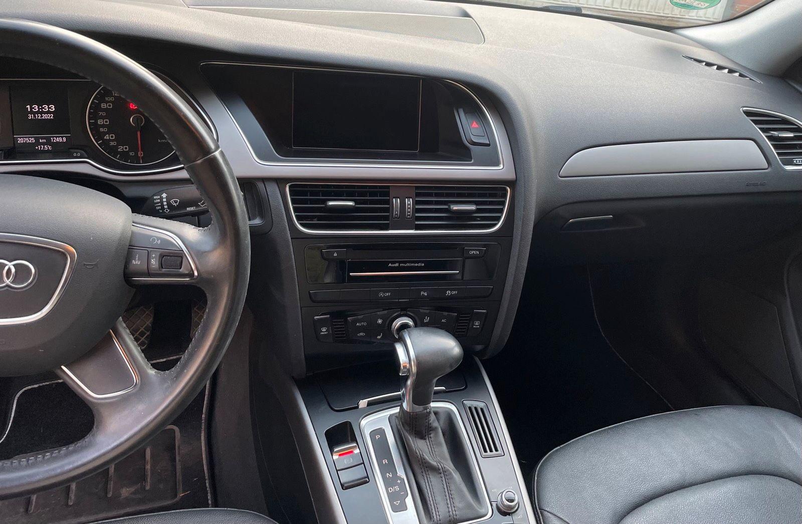 Audi A4 2012 — engine 177 HP (130kW)