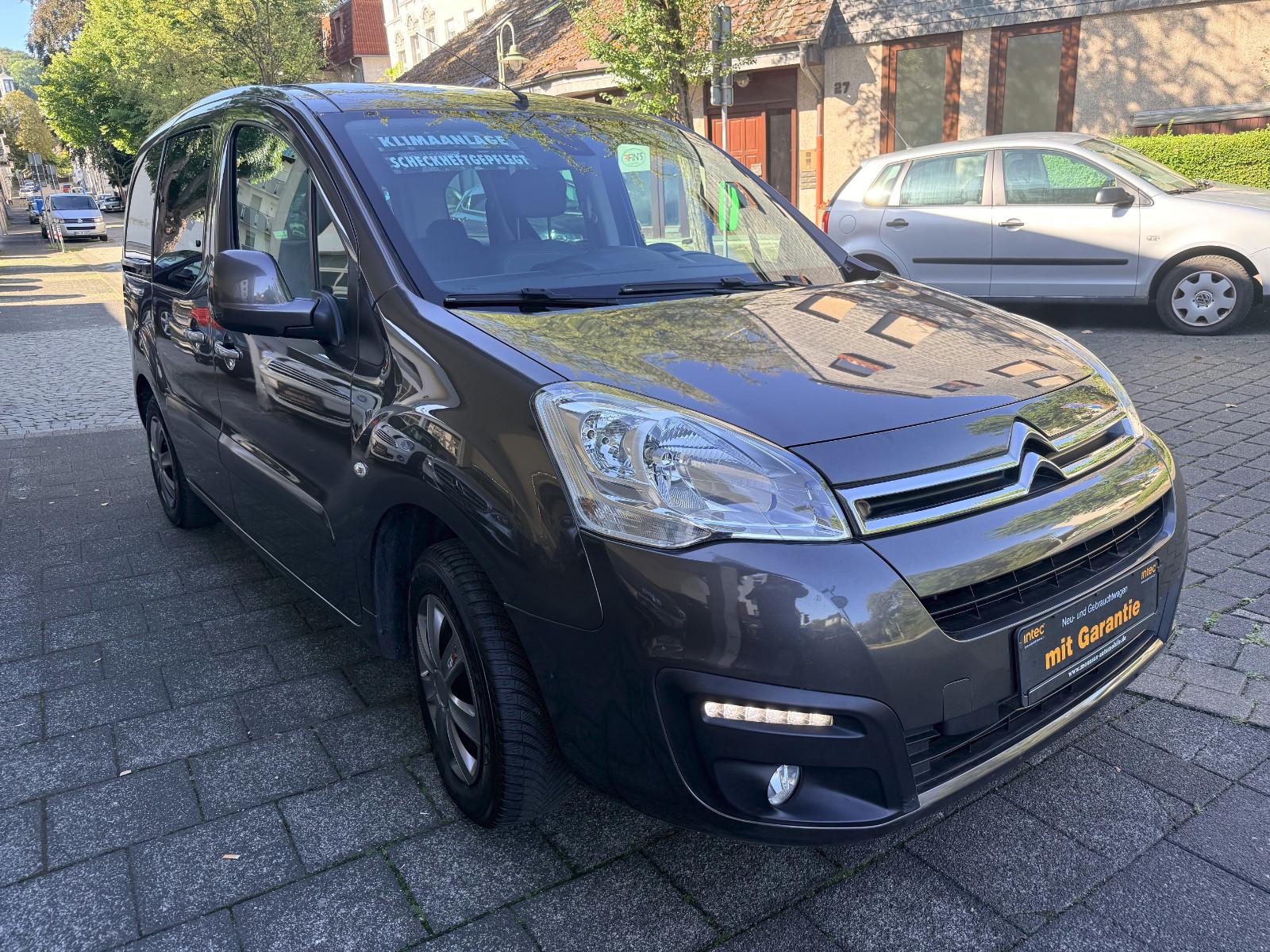 Citroën Berlingo Kombi Selection,Klima,AHK, PDC,1. Hand