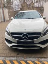 Mercedes-Benz 200 (AMG Line) - Mercedes-Benz 200 aus 2018