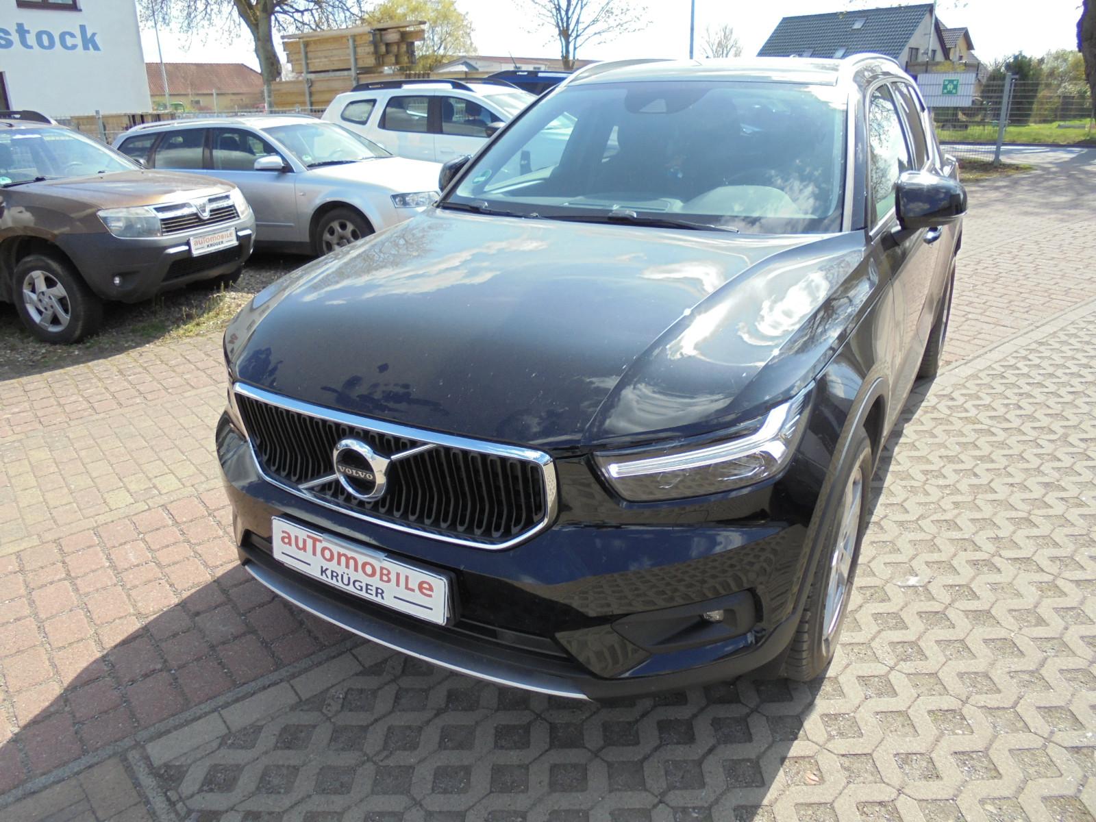 Volvo XC 40 XC40 Momentum Pro 2WD