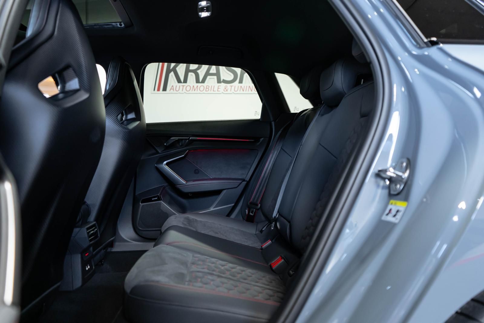 Audi RS3 2.5 TFSI quattro PANO SONOS KERAMIK RS-AGA foto 18