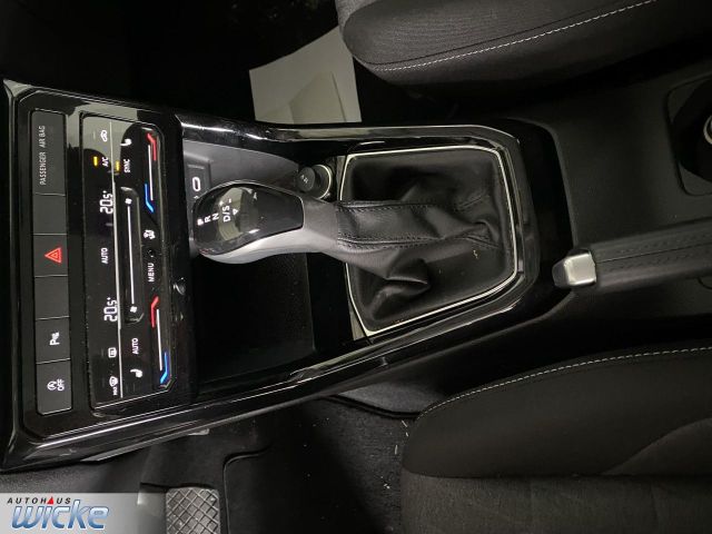 T-Cross 1.0 TSI DSG Life NAVI KLIMA PDC LED