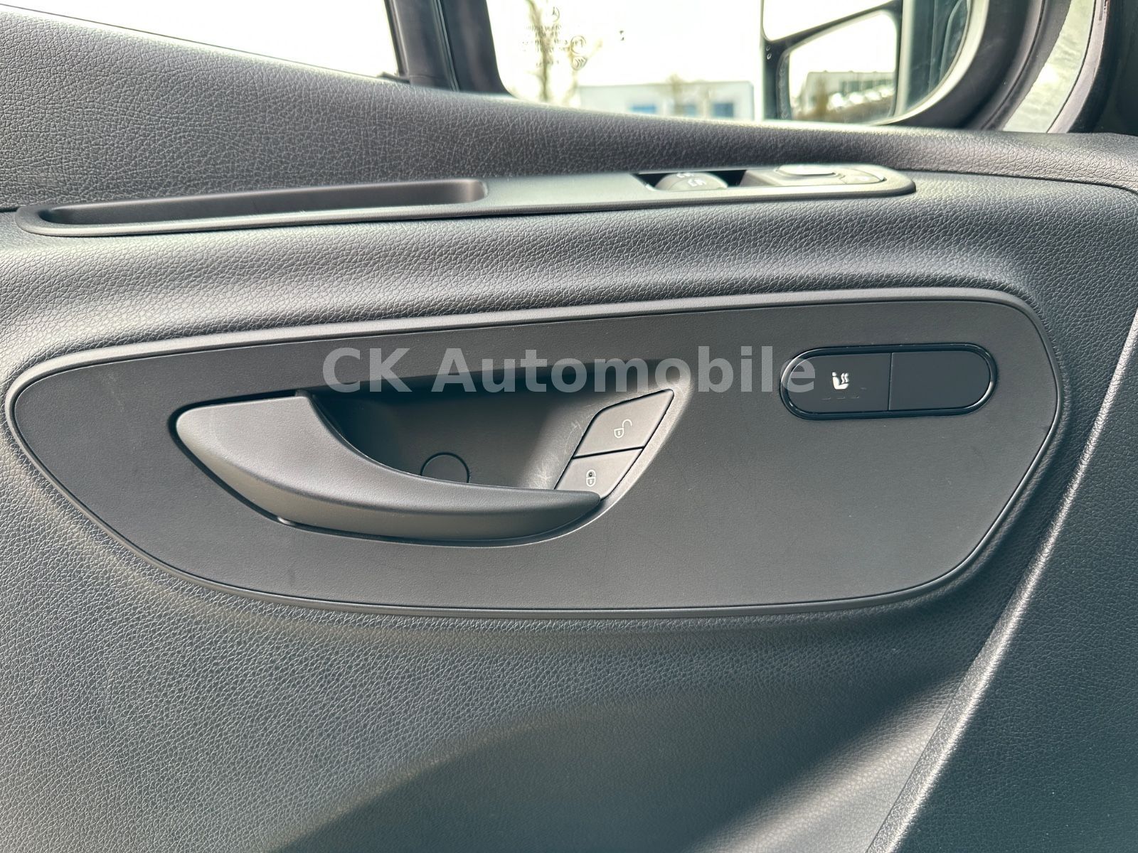 Fahrzeugabbildung Mercedes-Benz Sprinter III Kasten RWD 317 Autom./Maxi/Navi/Kam