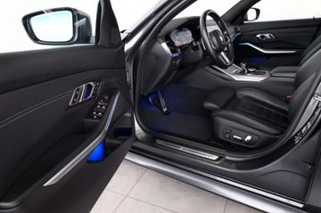 BMW 320i xDrive Limousine M Sport M 50 Jahre