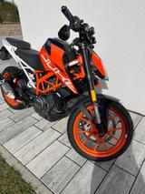 KTM Duke 390 ABS - KTM DUKE 390
