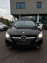 Mercedes-Benz CLA 200 - gebrauchte Mercedes-Benz CLA 200 aus dem Jahr 2016