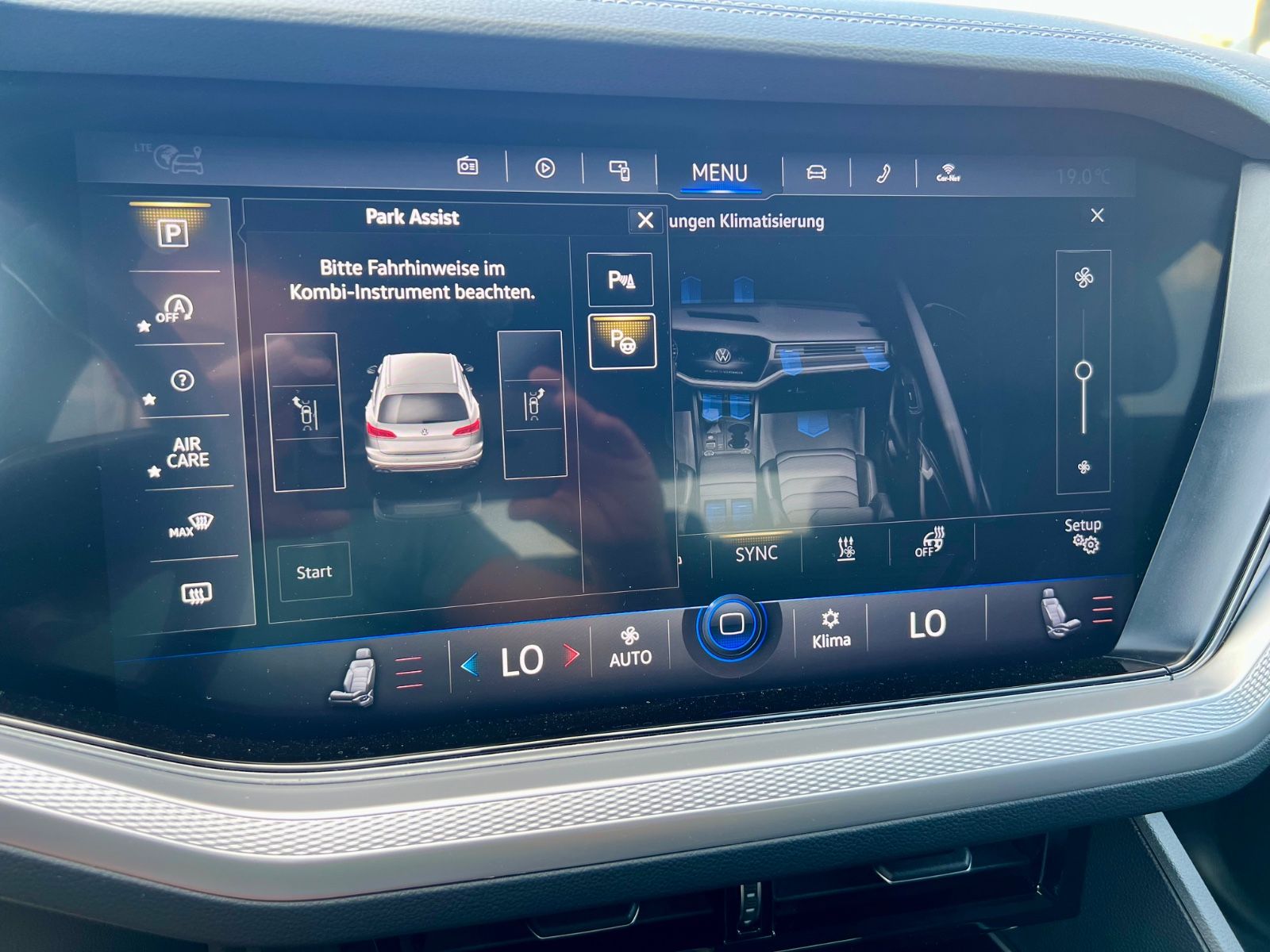 VW Touareg 4Motion AAC LEDER SHZ STHZG