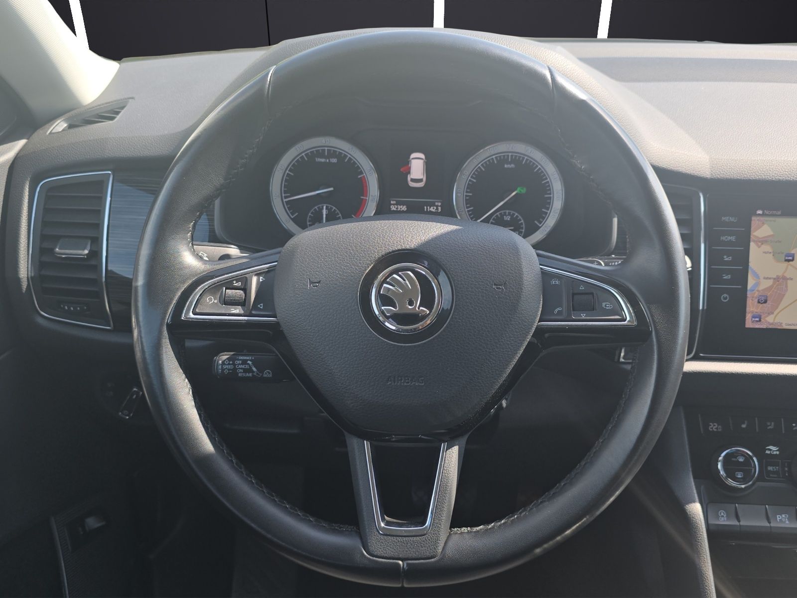 Fahrzeugabbildung SKODA Kodiaq Style 4x4 LED Navi ACC AHK DCC SHZ