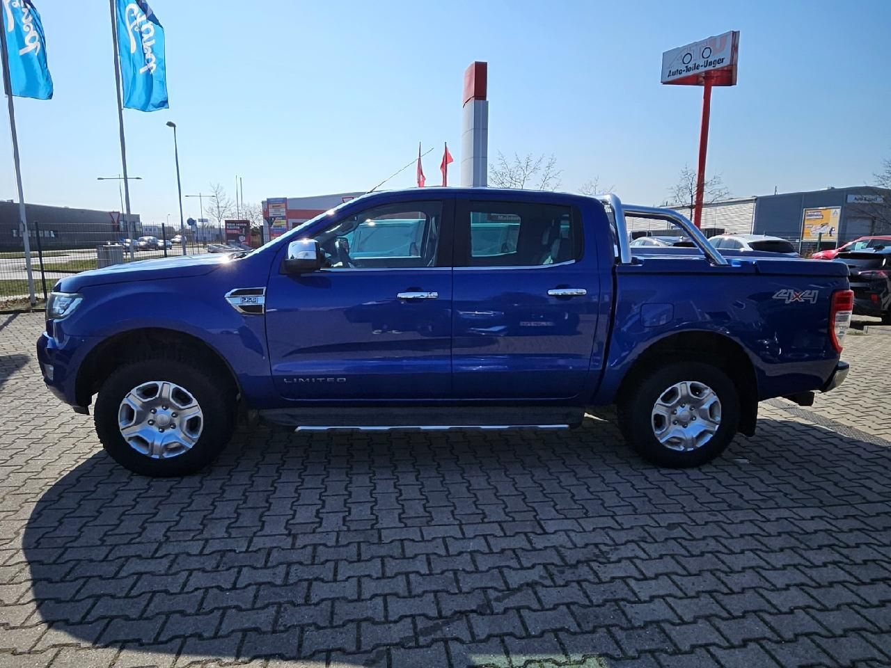 Fahrzeugabbildung Ford Limited Doppelkabine 4x4 Kommissionsg.