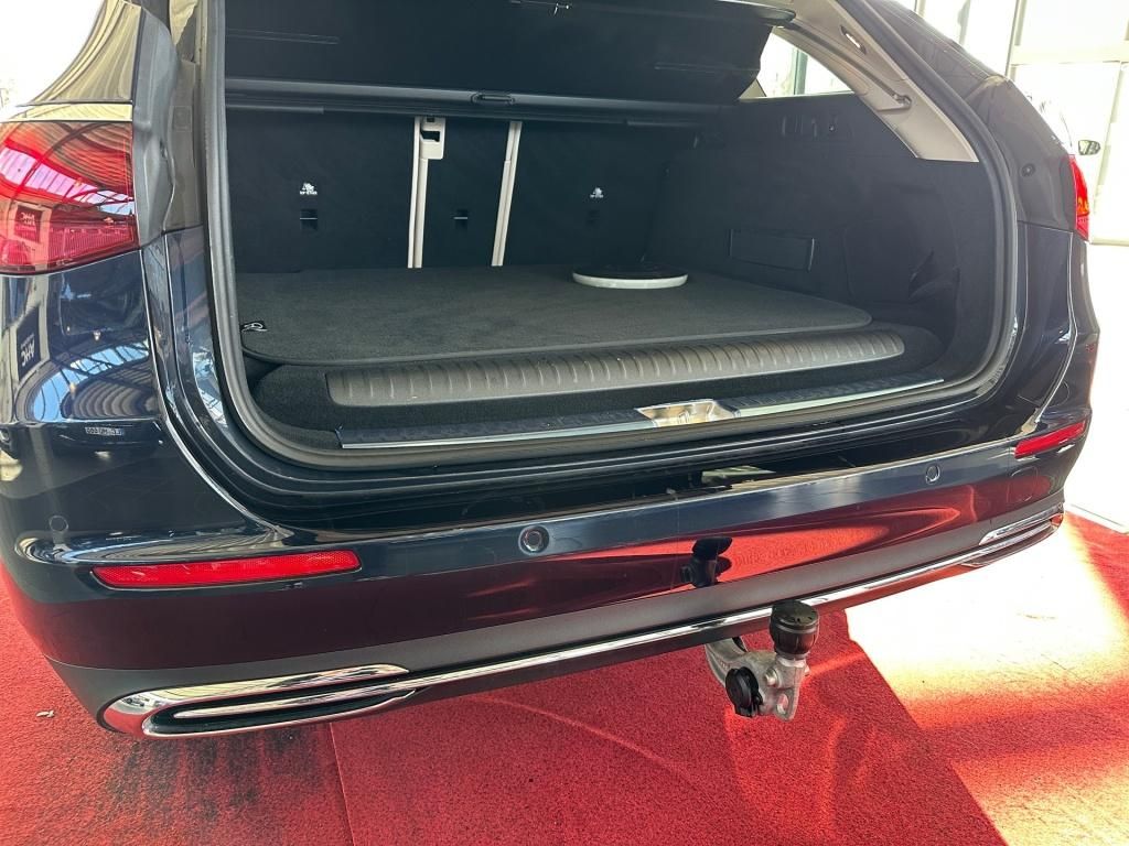 Fahrzeugabbildung Mercedes-Benz E 300 de 4MATIC T-Modell mit EQ Hybrid Technolog