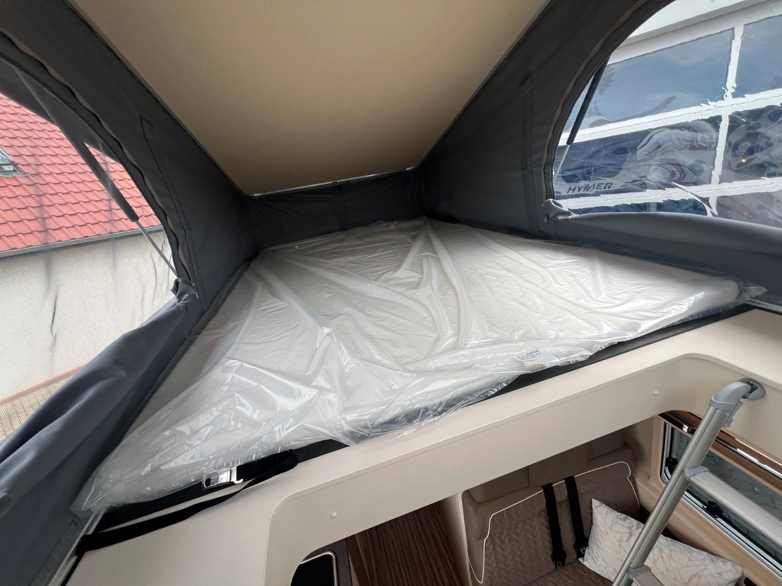 Fahrzeugabbildung Malibu Van Family 4 GT skyview 640 LE RB Aufstelldach