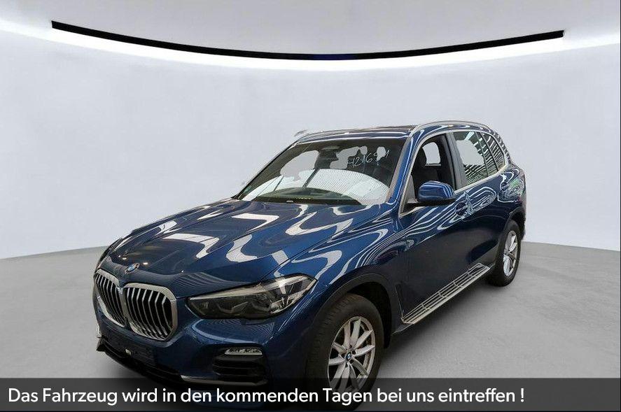 BMW X5 xDrive40i 7SitzerHUDAHKLEDSPORTSITZE 2021