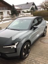 Volvo EX30 Single Motor Extended Range Plus Plus - graue Volvo EX30